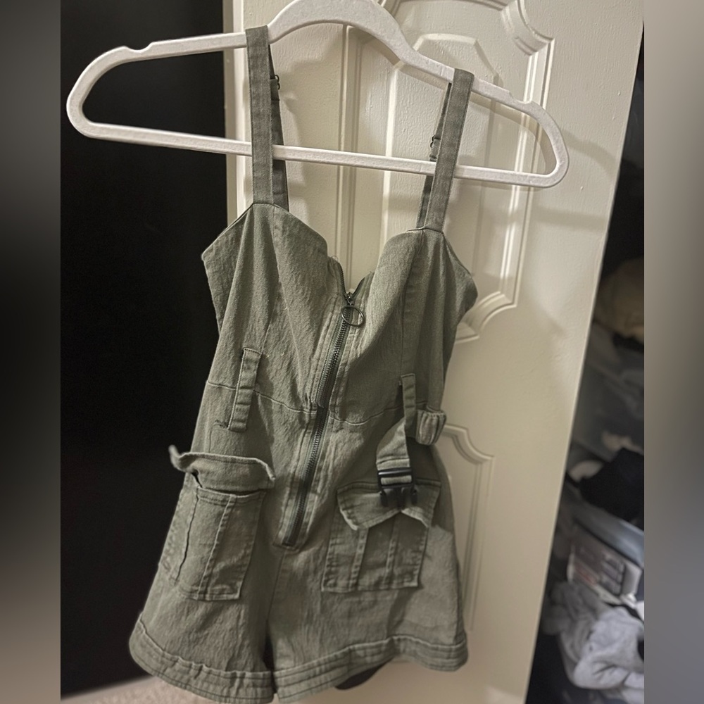 Women’s Fashion Nova Utility Romper - Olive